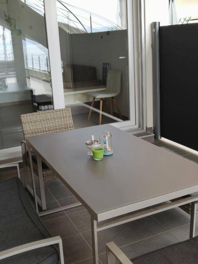 Apartmani Marinovic Podgora Eksteriør billede