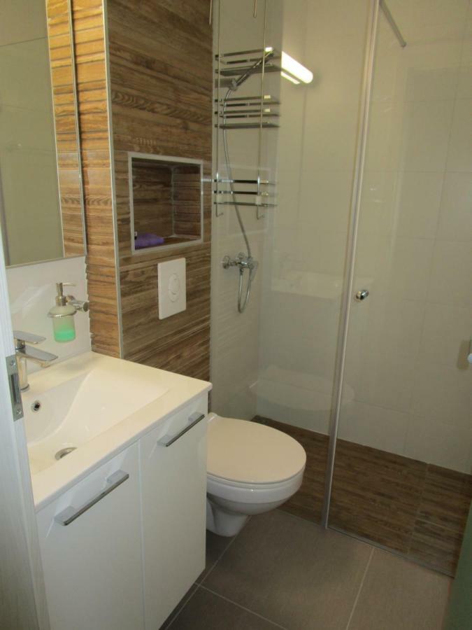 Apartmani Marinovic Podgora Eksteriør billede